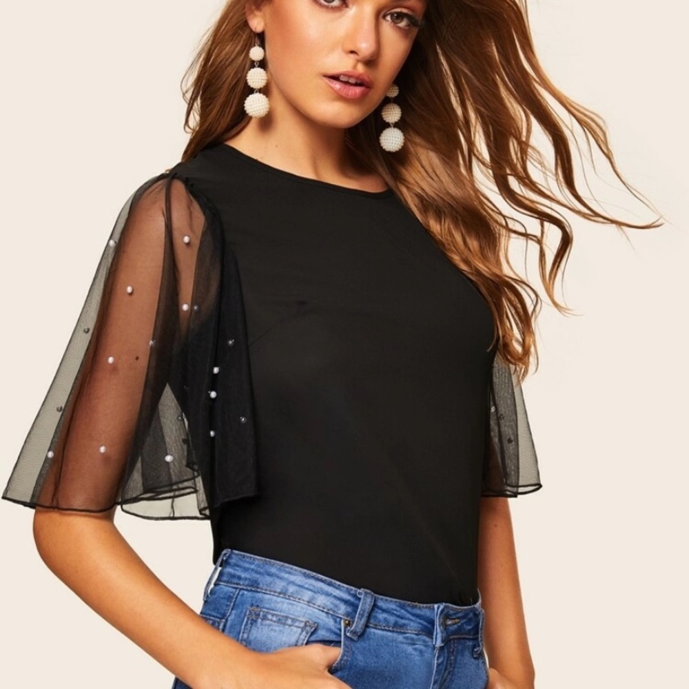 FREE W/ BUNDLE OF 2+ Mesh and Pearl Sleeve Top - Picture 1 of 2